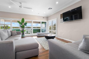 Lakeview Retreat on the Esplanade